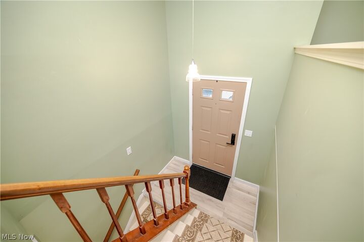 Property Photo:  1431 Raccoon NE  OH 44484 