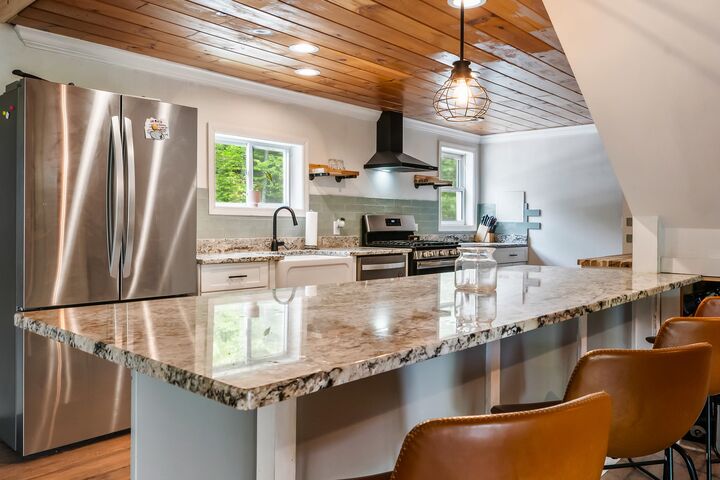 Property Photo:  435 Mooney Hill Road  NH 03849 