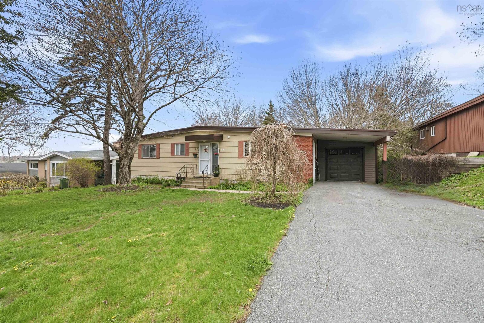 Property Photo: 33 Marlwood Drive NS B3M 3H4