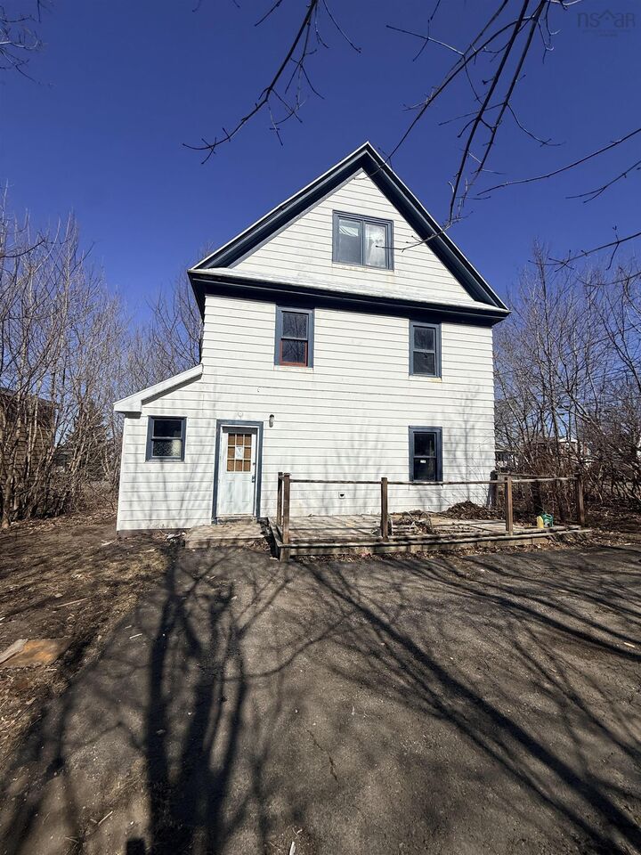 Property Photo:  25 Queen Street  NS B1V 1L2 