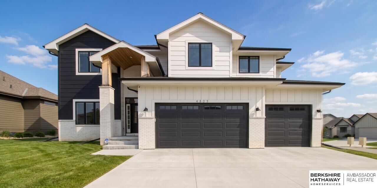 Property Photo: 4803 N 189th Street NE 68022