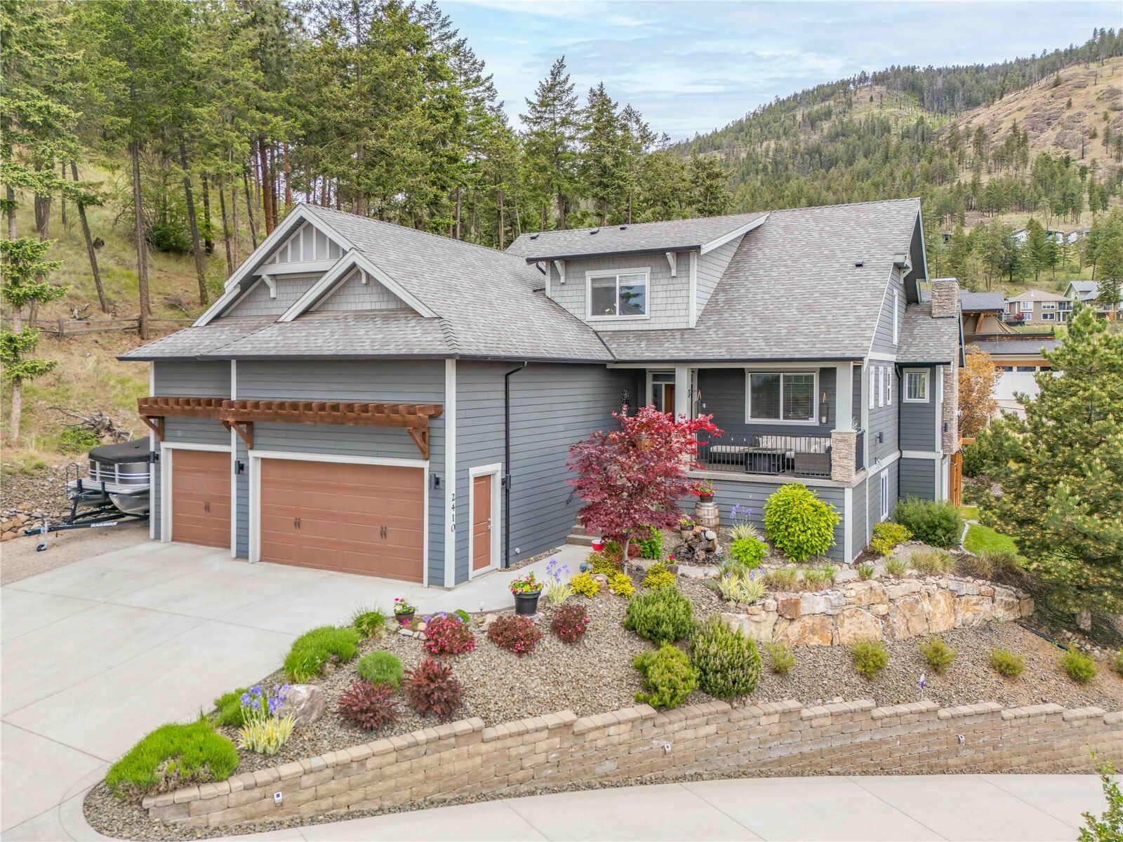 Property Photo: 2410 Mountains Hollow Lane BC V4T 3H5