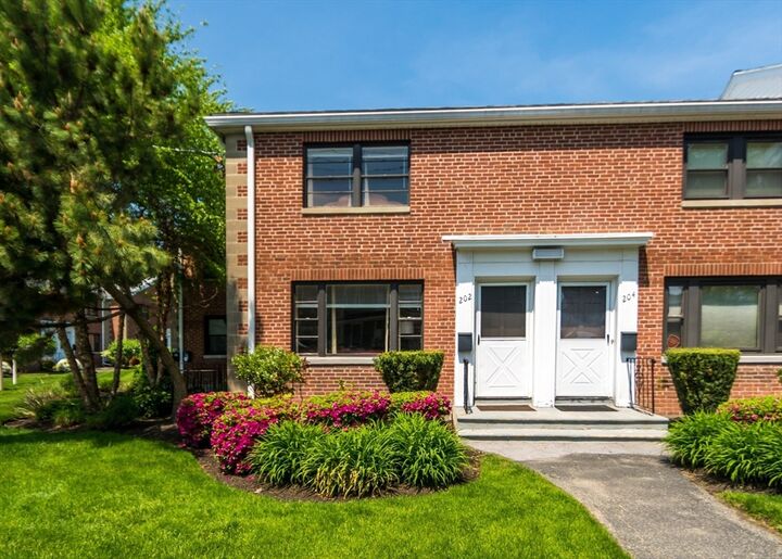 Property Photo: 200-202 Church Street 200-202 MA 02452
