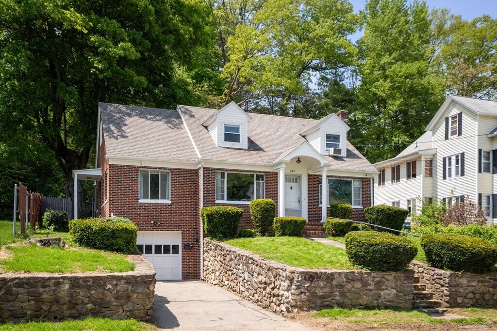 Property Photo:  220 Marcy St  MA 01550 