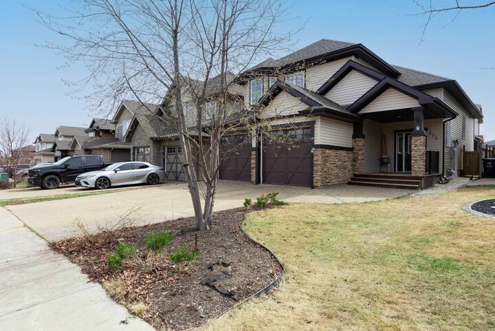 Property Photo:  173 Huberman Way  AB T9K 0Z9 