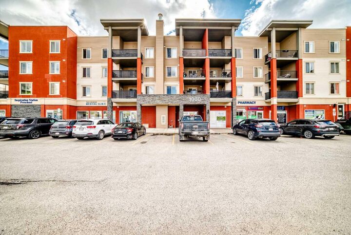 Property Photo:  403 Mackenzie Way SW 1208  AB T4B 3V7 
