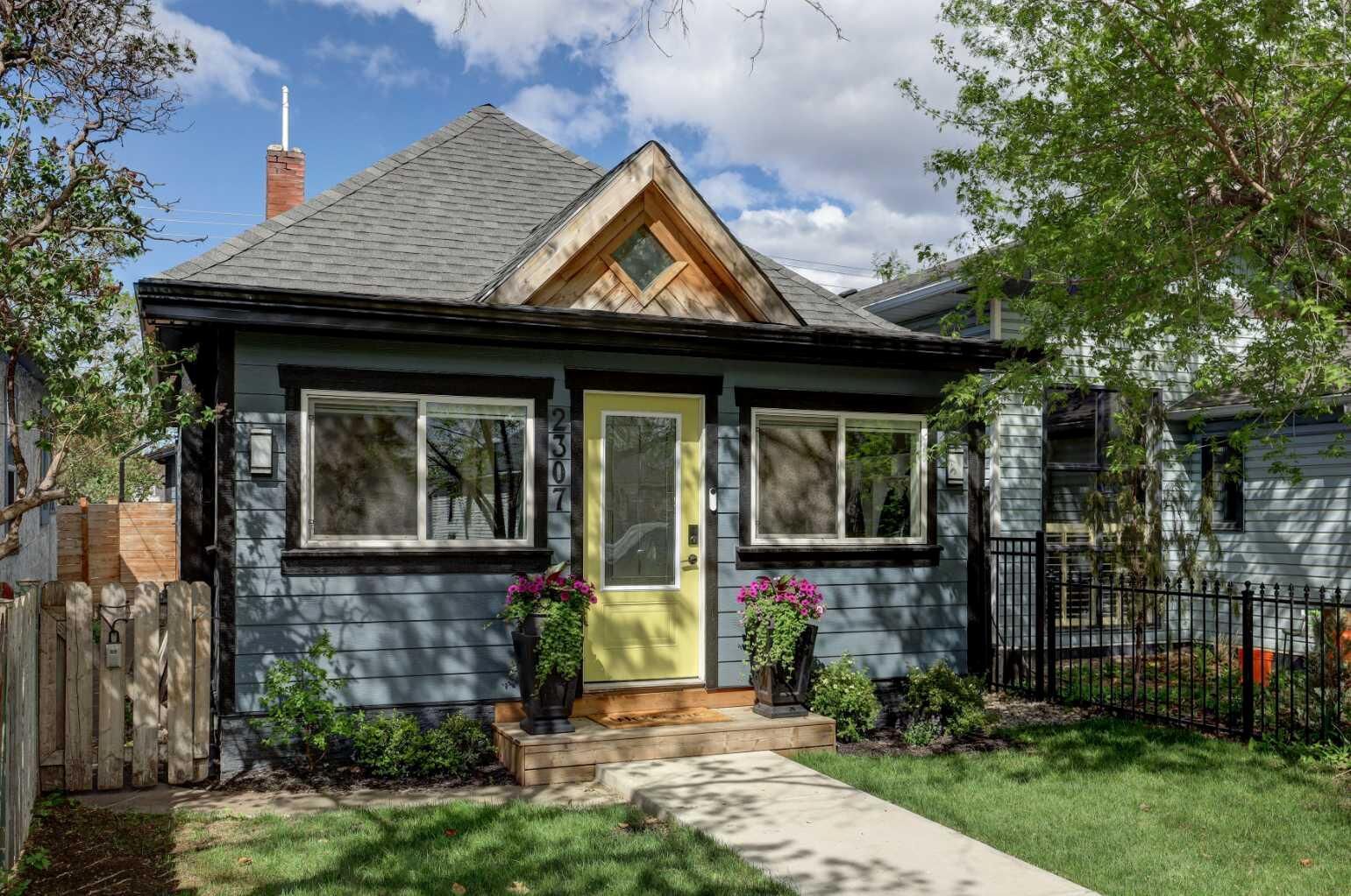 Property Photo: 2307 15A Street SE AB T2G 3N3