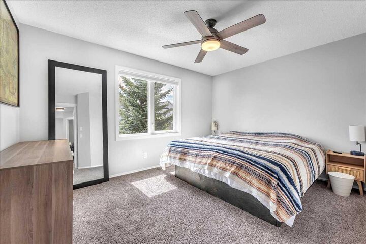 Property Photo: 38 Tuscany Valley Heights NW AB T3L 2E7