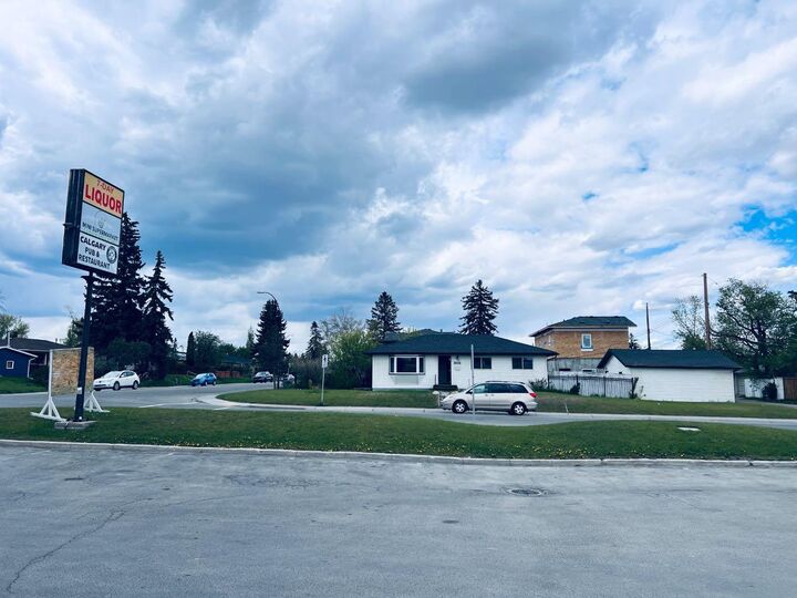 Property Photo: 2626 44 Street SE AB T2B 1J6