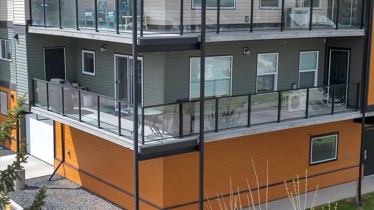Property Photo:  404 1 Avenue SE 207  AB T0L 0H0 