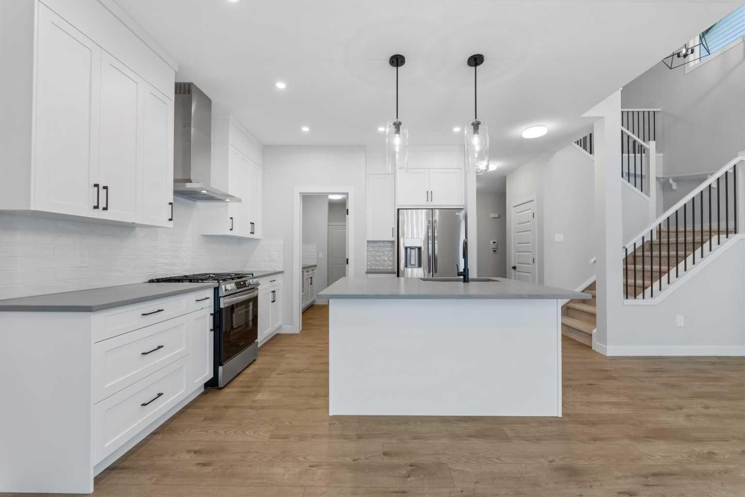 Property Photo:  1067 Fowler Road SW  AB T4B 5T2 