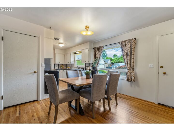 Property Photo: 1116 NE 65th St WA 98665