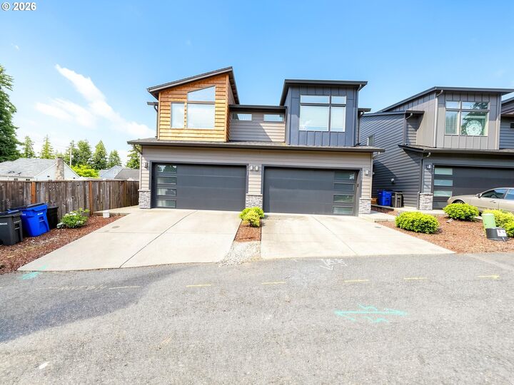 Property Photo:  4337 NE 87th St  WA 98665 