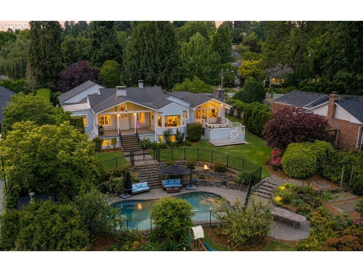 Property Photo: 3617 Wauna Vista Dr WA 98661