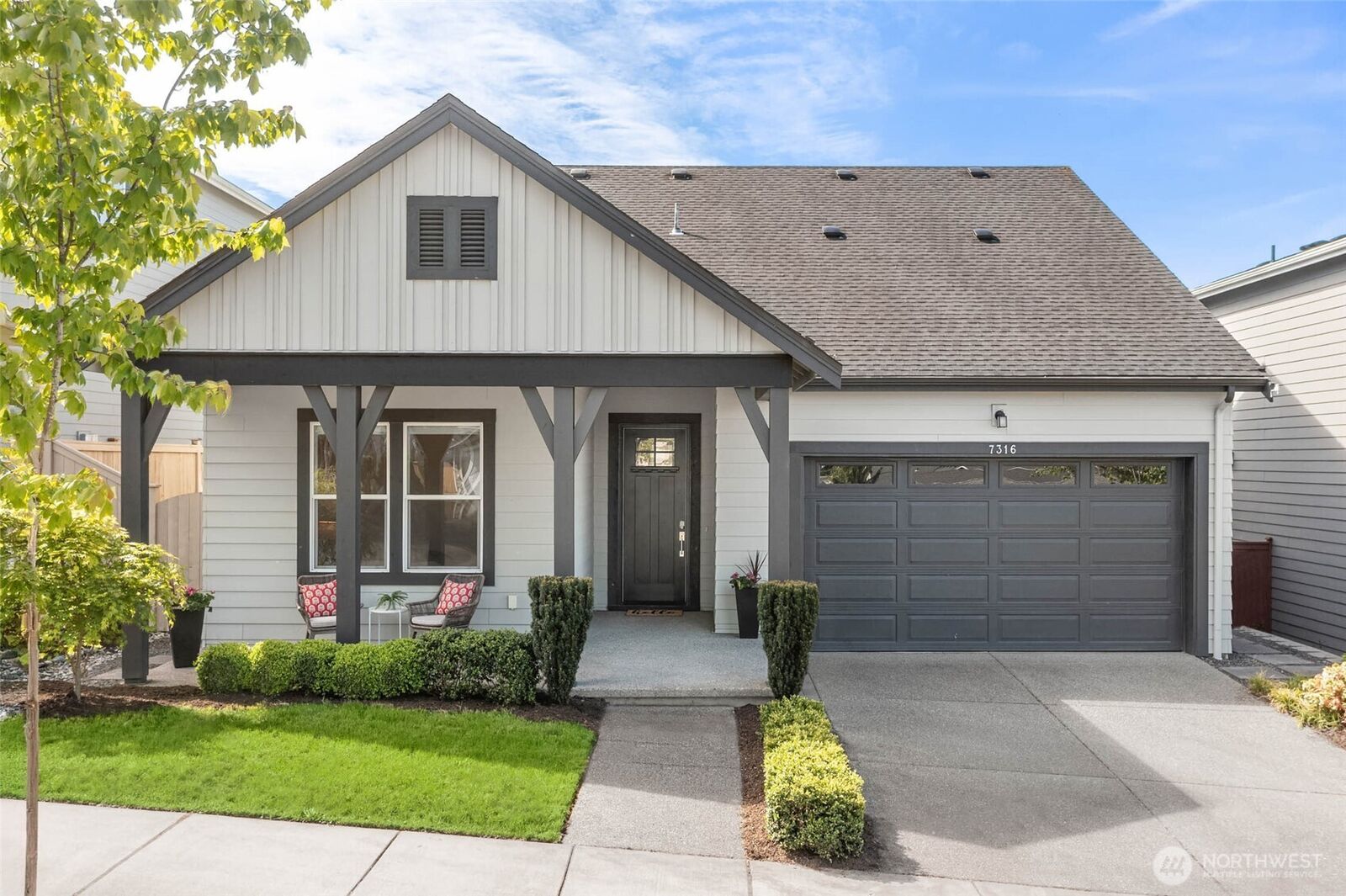 Property Photo: 7316 61st Place NE WA 98270