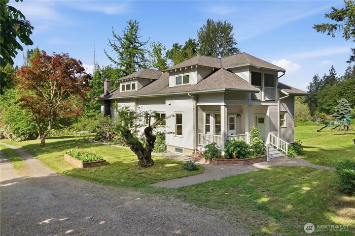Property Photo: 20015 NE 50th Street WA 98053