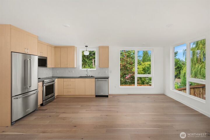 Property Photo:  2028 NE 123rd Street  WA 98125 