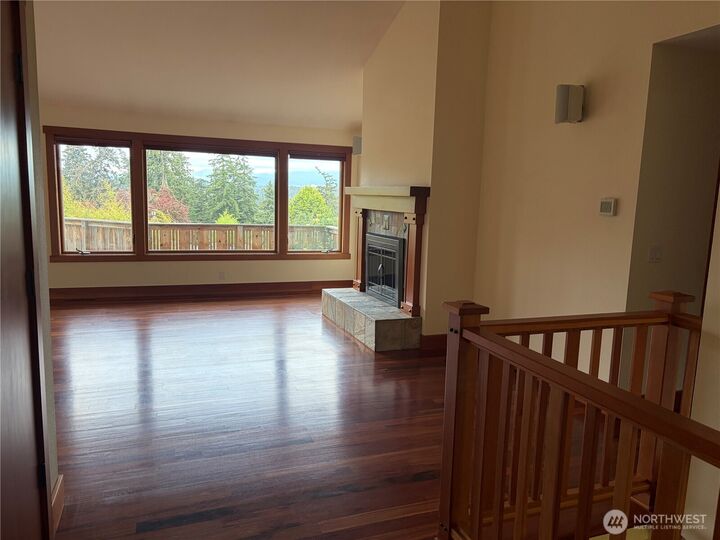 Property Photo:  735  P Street  WA 98368 
