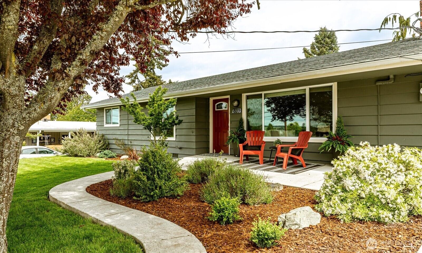Property Photo: 639 NE Otis Street WA 98239