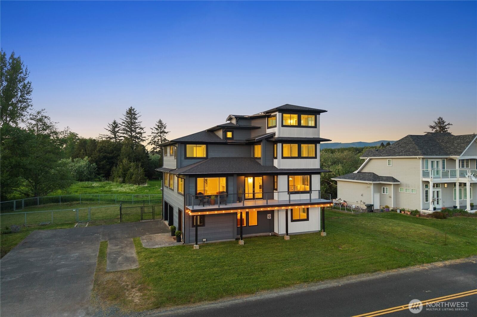 Property Photo: 264 Stringtown Road WA 98624