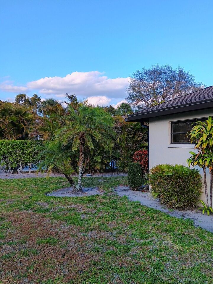 Property Photo:  10178 Eaglewood Road A  FL 33436 