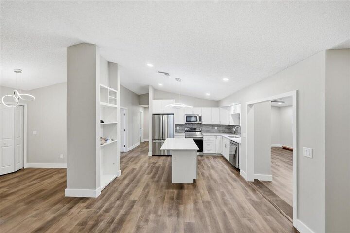 Property Photo:  271 NE Naylor St Street  FL 32907 