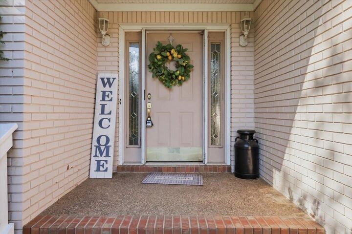 Property Photo:  130 Hilldale Avenue  KY 42104 