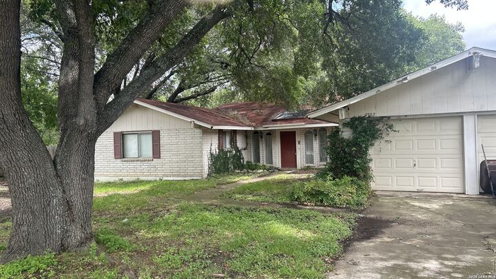 Property Photo:  4902 La Barranca St  TX 78233 