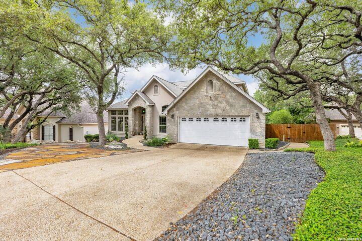 Property Photo: 1718 Fox Tree TX 78248