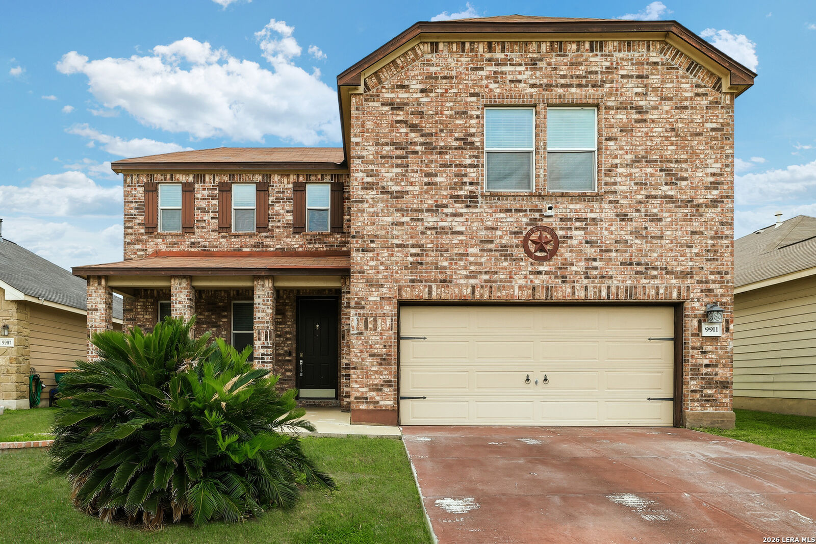 Property Photo:  9911 Copper Rise  TX 78109 