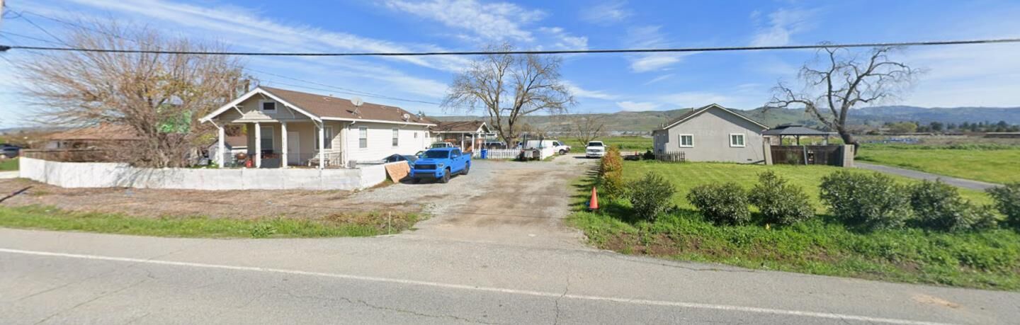 Property Photo:  10760 Hale Avenue  CA 95037 
