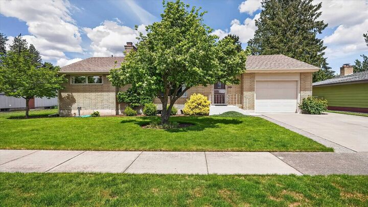 Property Photo:  5324 W Princeton Pl  WA 99205 