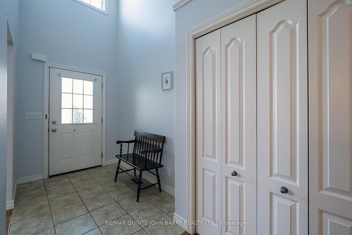 Property Photo: 3 Spencer Court ON K8V 6X7
