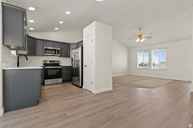 Property Photo: 3948 S 2525 W UT 84067