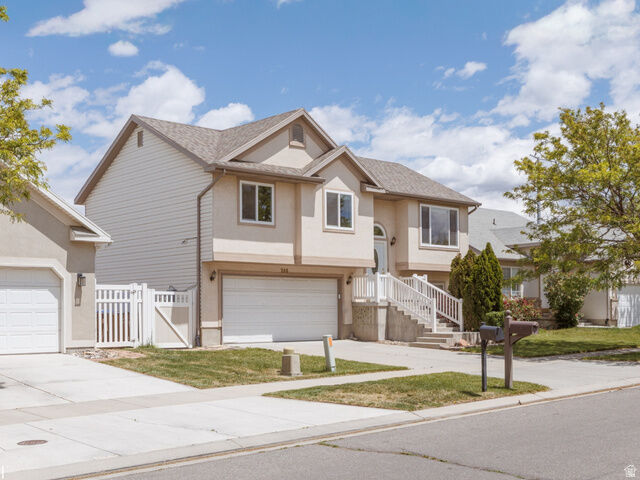 Property Photo: 266 W Beverlee Ann Dr UT 84020