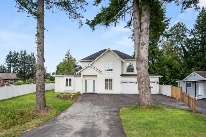Property Photo:  24833 Robertson Crescent  BC V4W 1W7 