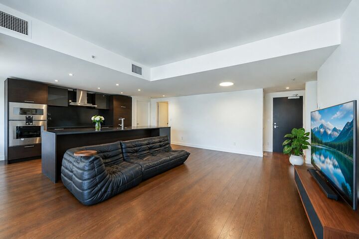1571 W 57th Avenue 603 — photo 1