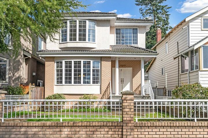 6388 Laburnum Street — photo 1