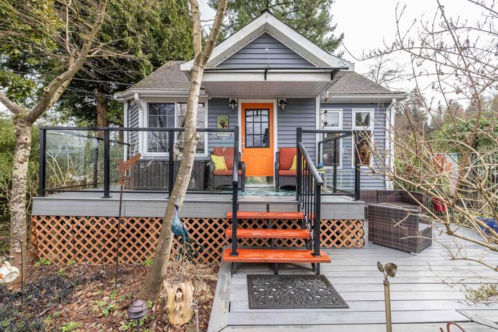 2212 Brookmount Avenue — photo 1
