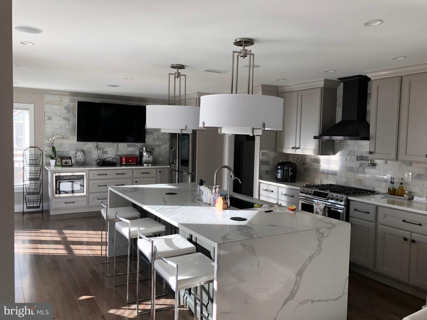 Property Photo:  10809 Weeping Willow Lane  MD 20705 