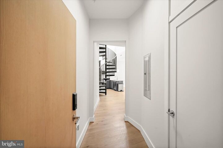 Property Photo: 3035 15th Street NW 401ph DC 20009