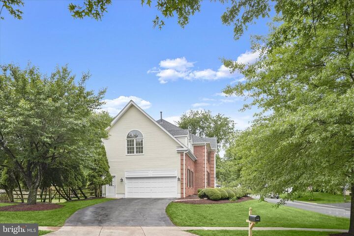 Property Photo: 15300 Kwanzan Court MD 20878