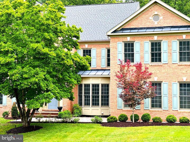Property Photo: 15280 Riding Club Drive VA 20169