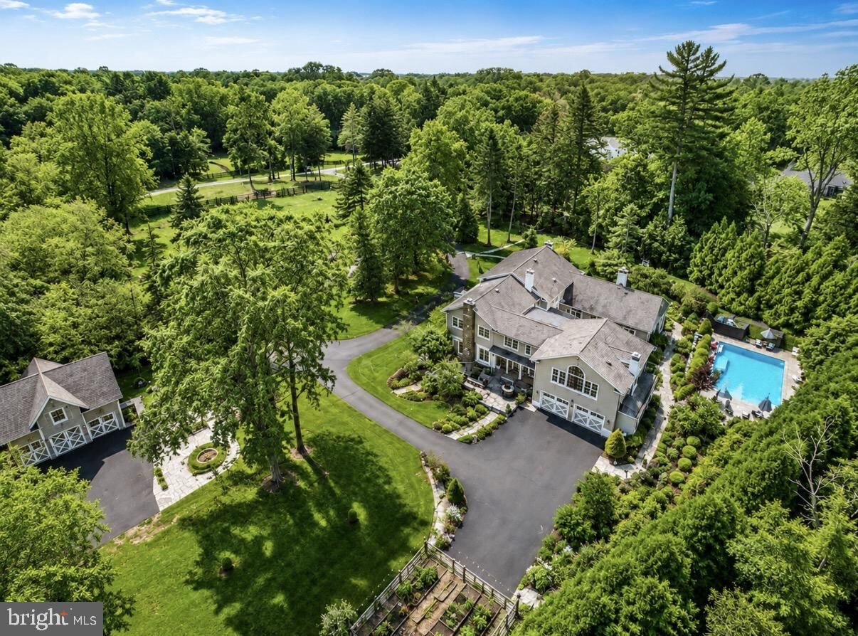 Property Photo:  1087 Mount Eyre Road  PA 18977 