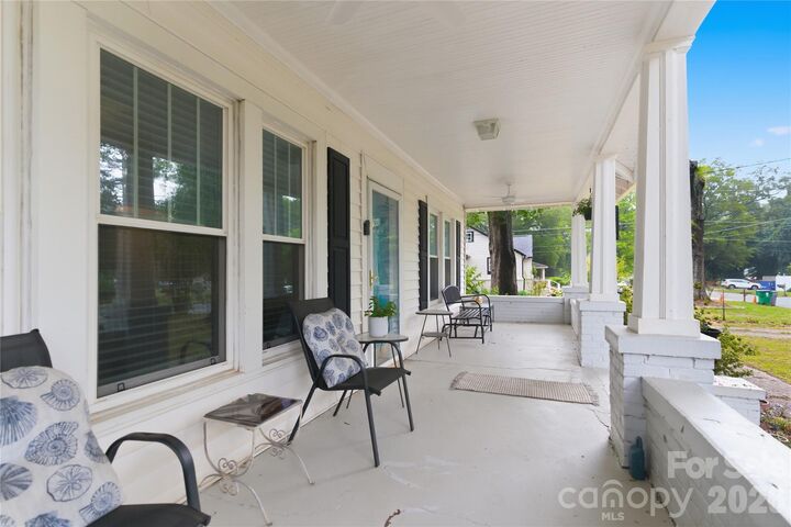 Property Photo:  1818 Cannon Avenue  NC 28269 