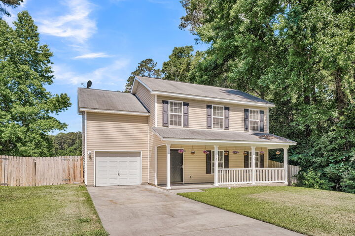 Property Photo:  251 Trickle Drive  SC 29483 