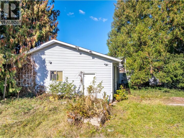 Property Photo:  2104 Ash Street  BC V0B 1G0 