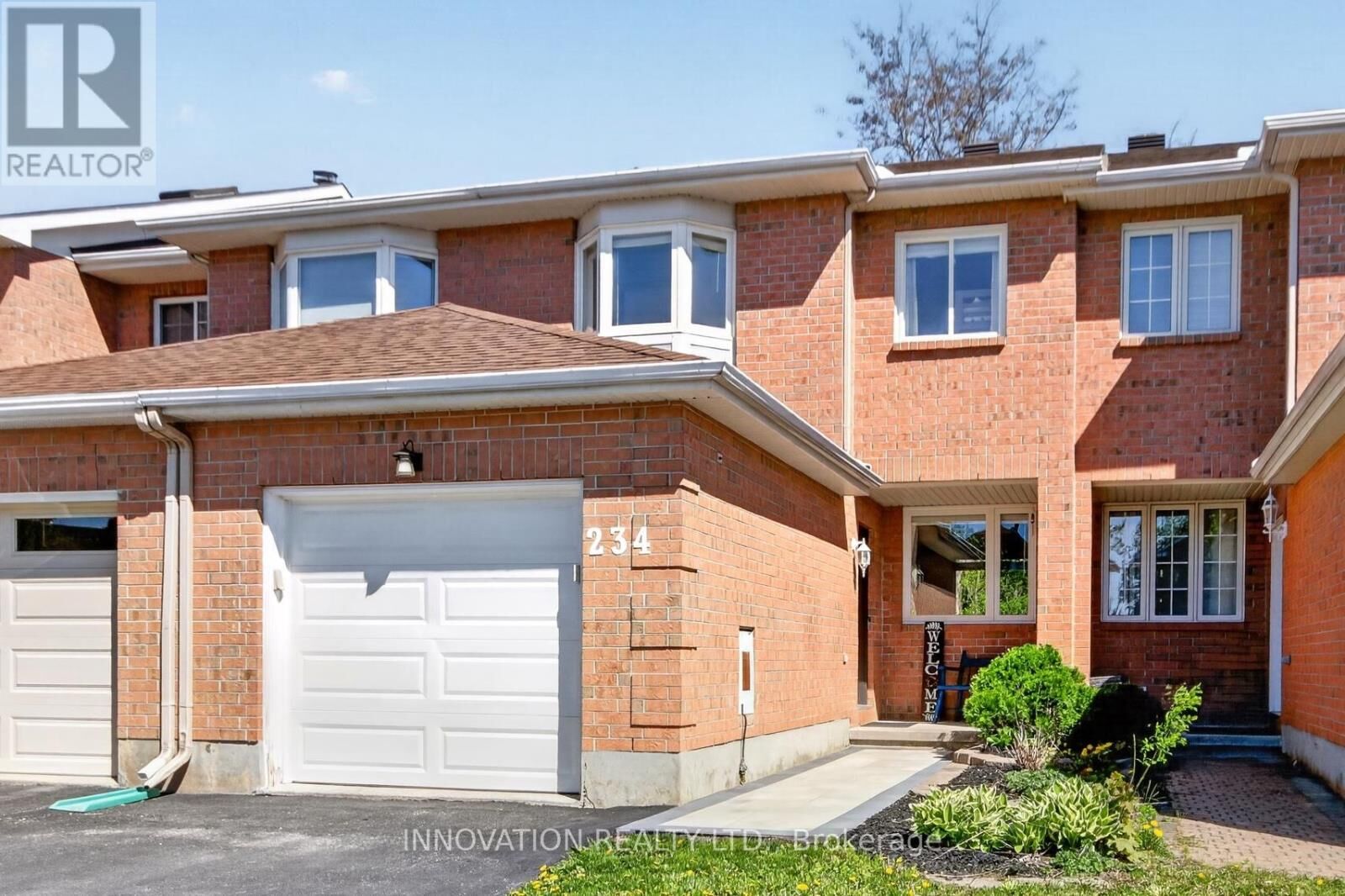 Property Photo:  234 Mountshannon Drive  ON K2J 4N5 