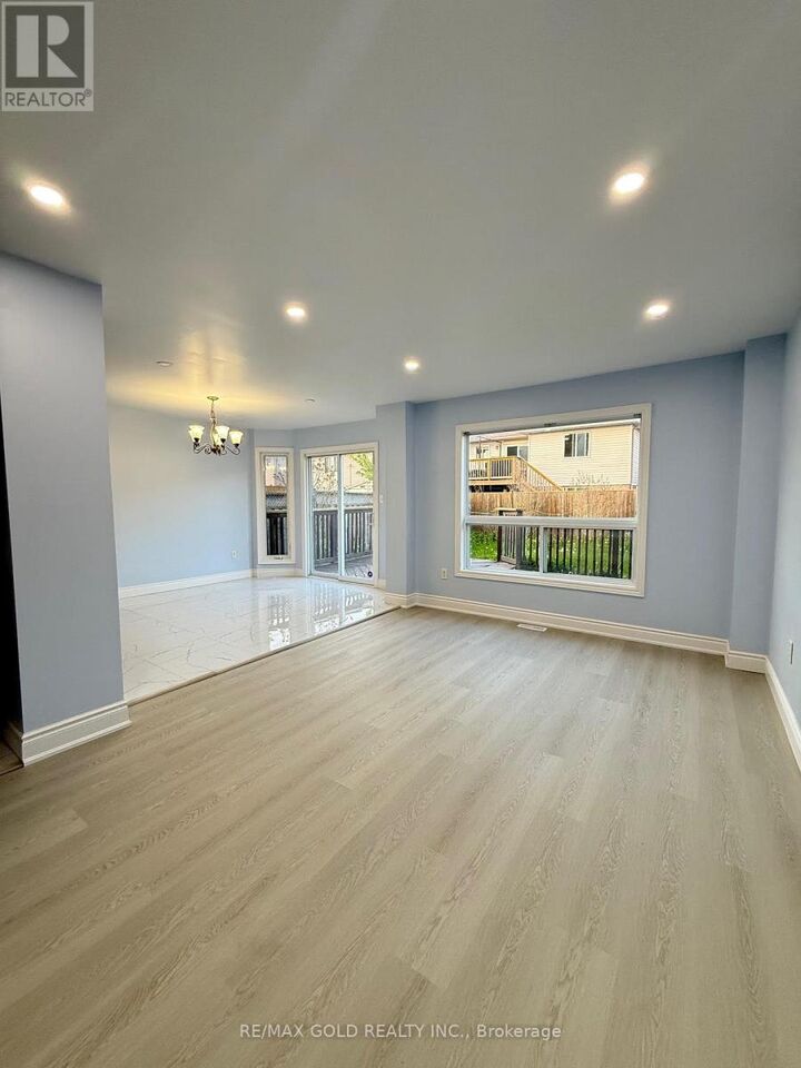 Property Photo: 619 Fieldgate Circle ON N5V 5G1