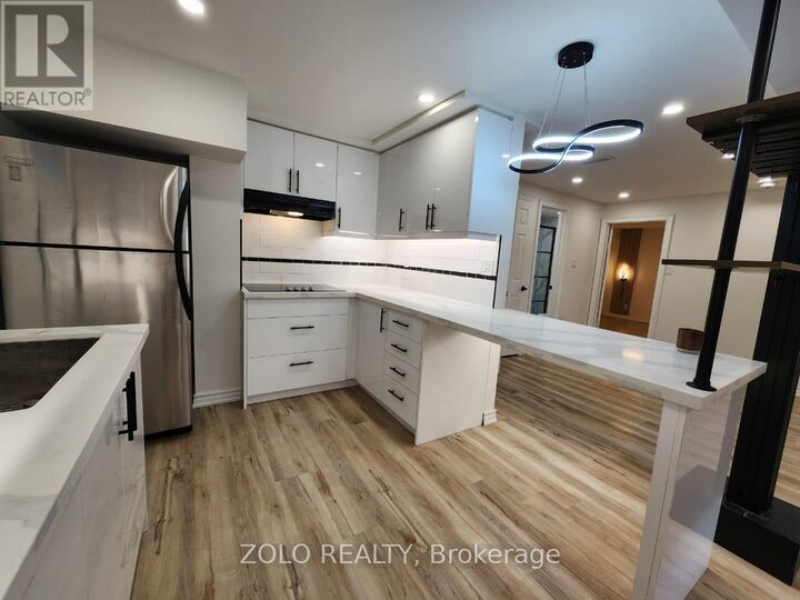 Property Photo: 3 Cabot Court Lower ON L4G 2Y9